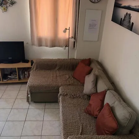 T4 Avec Piscine, 3 Chambres, Jardin, Parking Prive, Proche Commerces Et Plage, 8 Couchages - Fr-1-81-296 * Le Barcares
